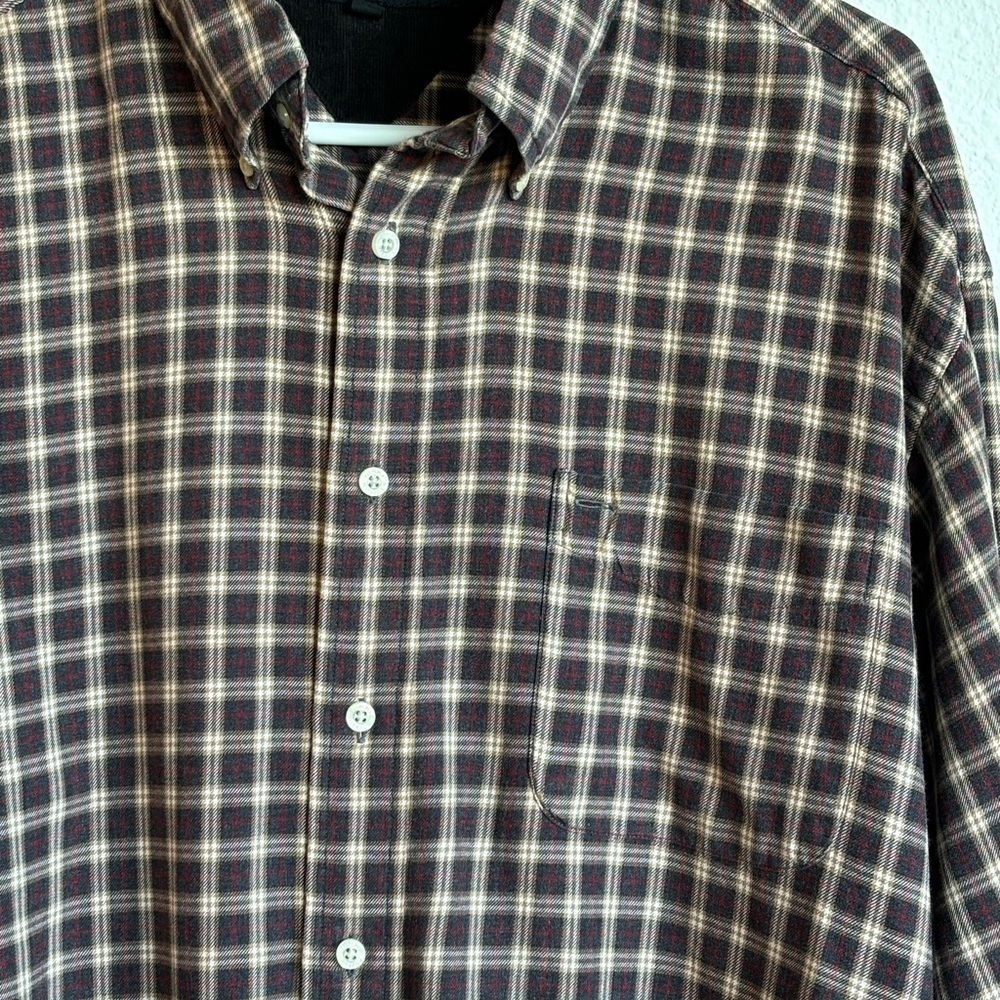 Tommy Hilfiger plaid men’s button down‎ - Picture 2 of 9